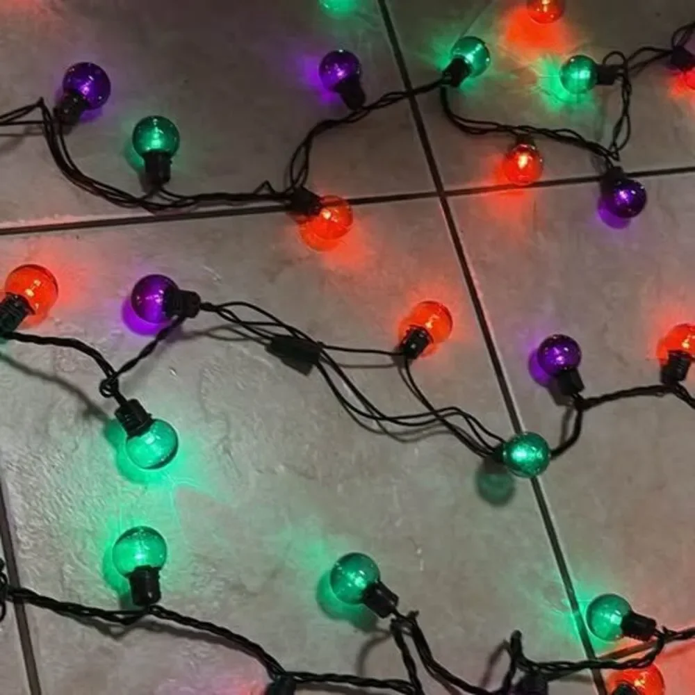 Unbranded festive string